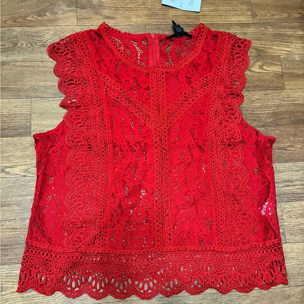 Women’s Love X Design Red Sleeveless Lace Woven Blouse Size Large NWT